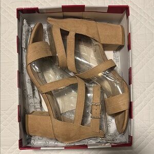 Circus by Sam Edelman Tan Block Heel Sandals